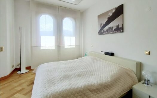 Lugano Ref: CH-1043